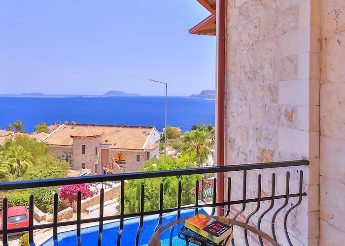 Melissa Peninsula Kas